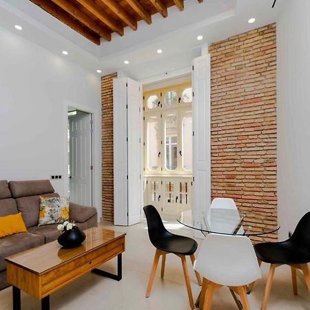 Inmalaga Santos Suites 1 Ngoại thất bức ảnh