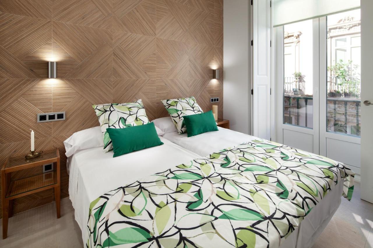 Inmalaga Santos Suites 1 Ngoại thất bức ảnh