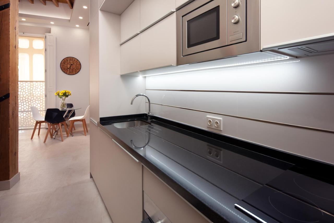 Inmalaga Santos Suites 1 Ngoại thất bức ảnh