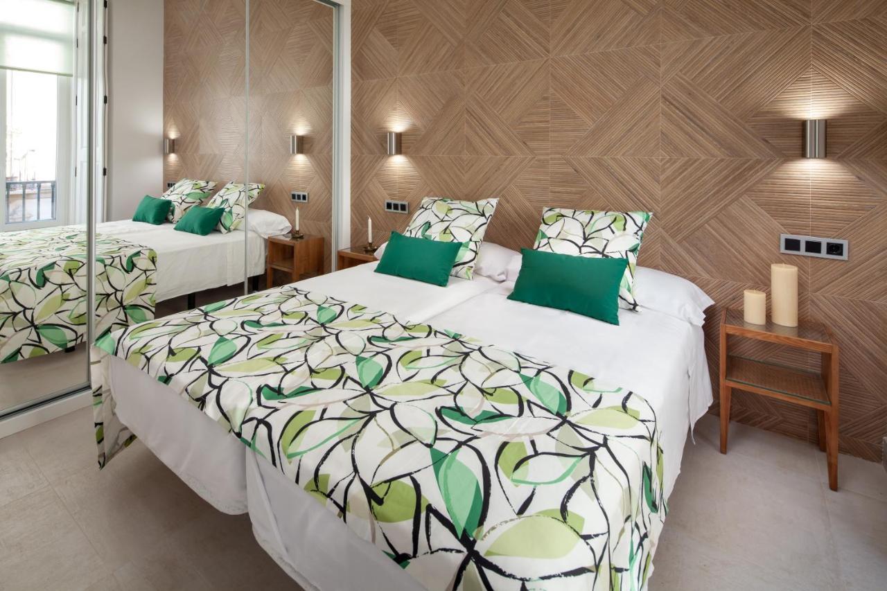 Inmalaga Santos Suites 1 Ngoại thất bức ảnh