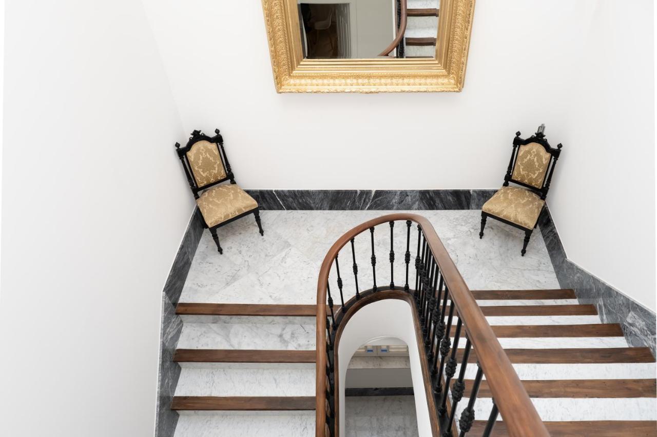 Inmalaga Santos Suites 1 Ngoại thất bức ảnh