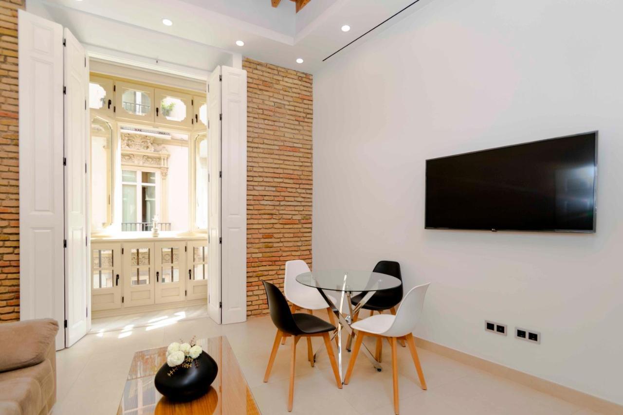 Inmalaga Santos Suites 1 Ngoại thất bức ảnh