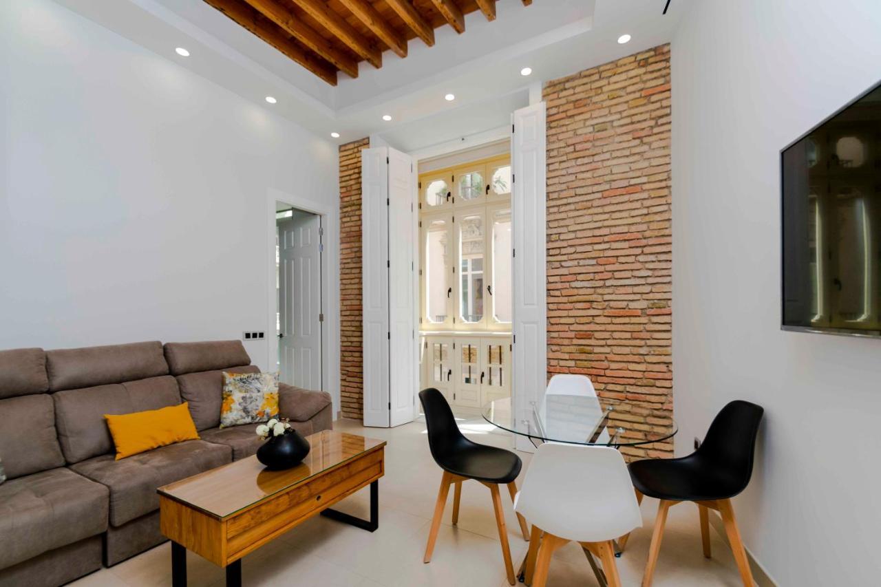 Inmalaga Santos Suites 1 Ngoại thất bức ảnh